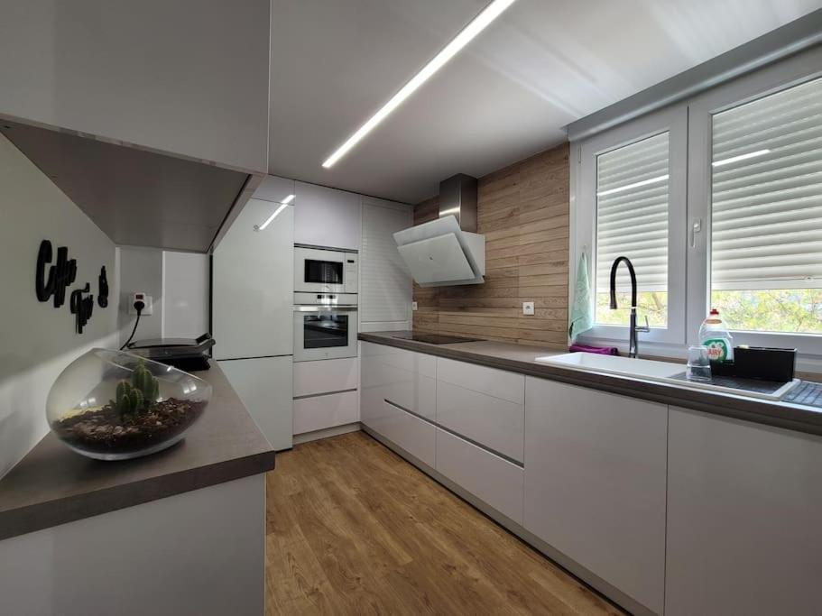 Zen & Modern Stile - Quiet, Bright & Spacious. Мурсія Екстер'єр фото